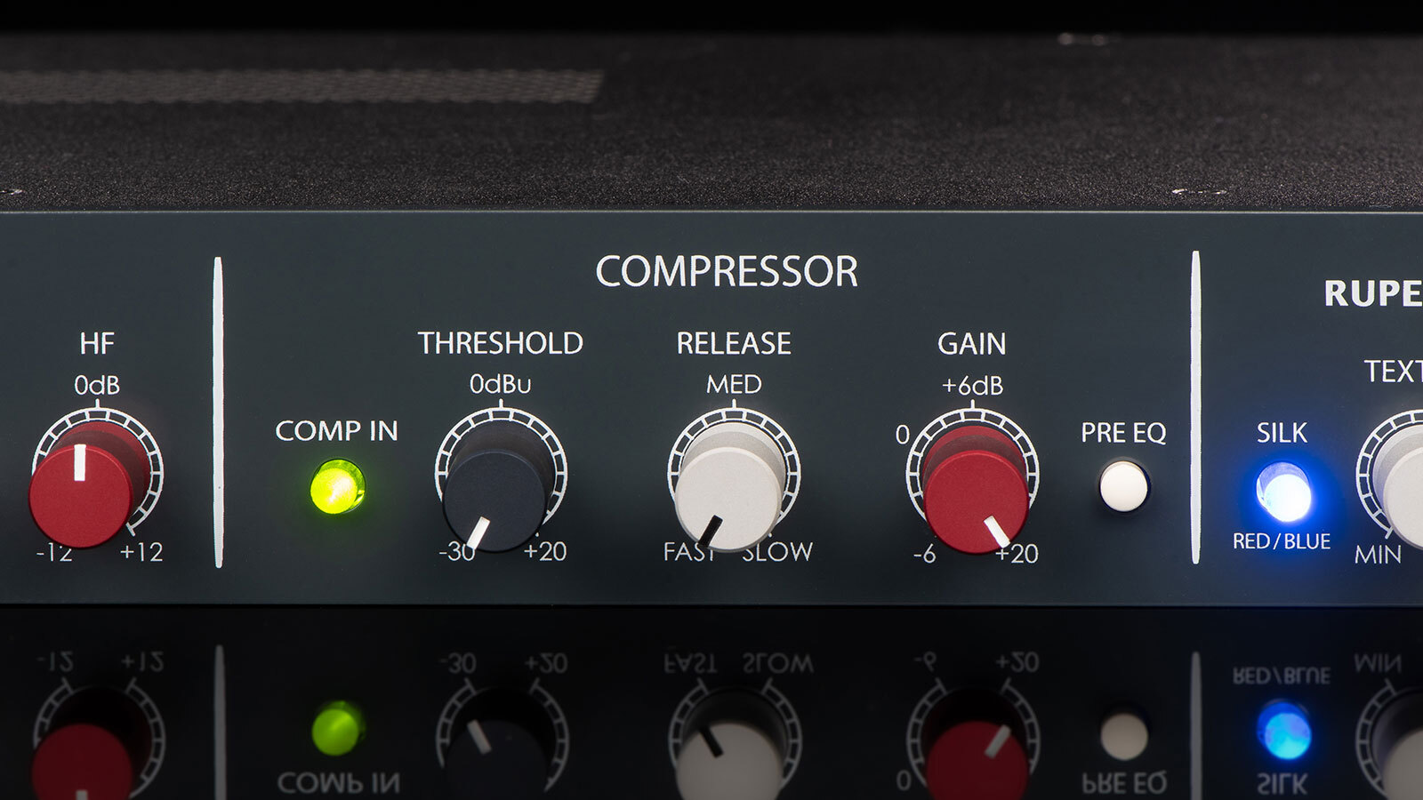 コンプレッサー