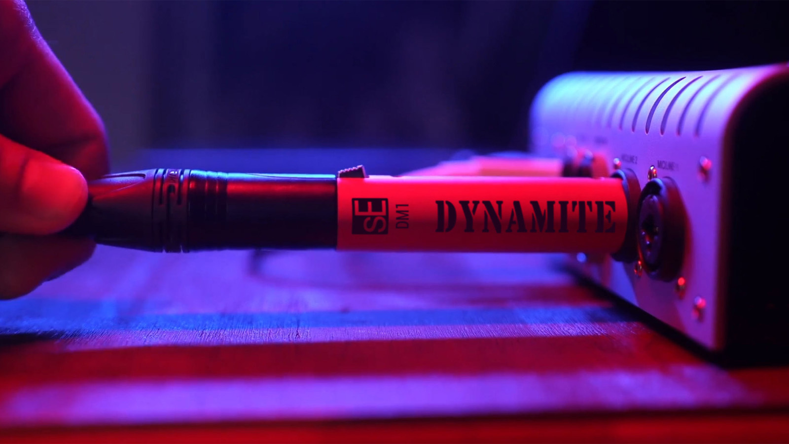 DM1 DYNAMITE - sE Electronics | Hookup, Inc.